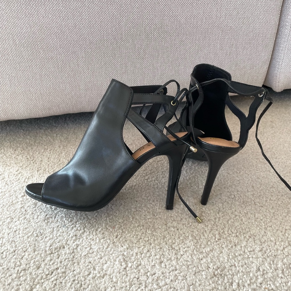Elegant Black High Heel Sandals